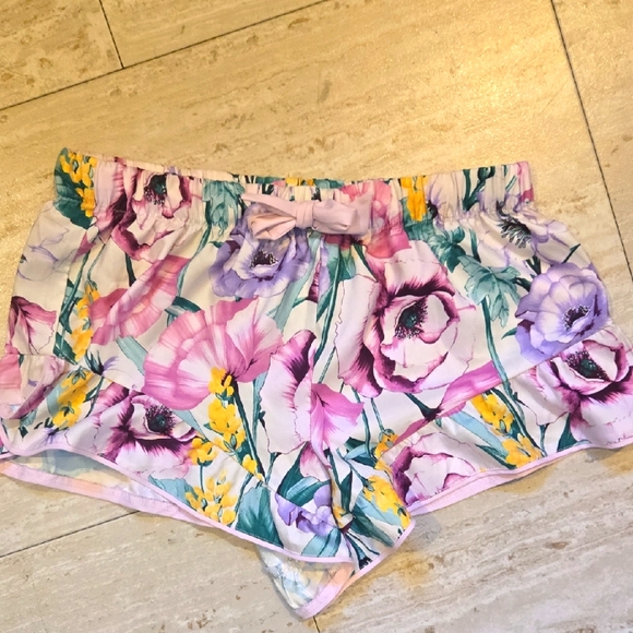 Victoria's Secret Other - Victoria's Secret Silky Multi-Colored Floral Lounge/Sleep Shorts